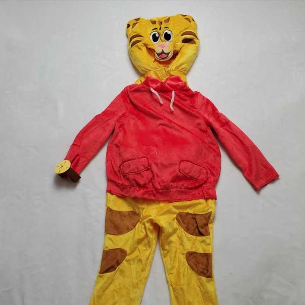 New toddler boys M 3T-4T Daniel Tiger's Neighborhood tiger costume - Picture 6 of 6